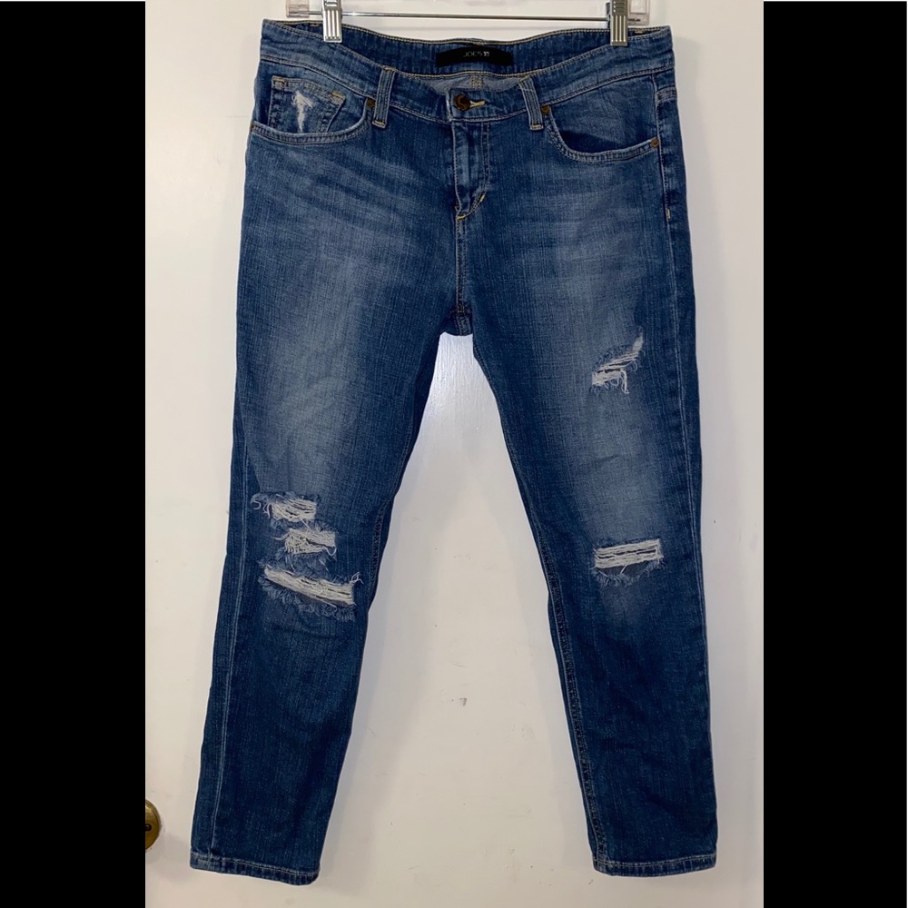 Joe's Jeans Women’s Cropped Distressed Jeans in Medium Blue, Size 29